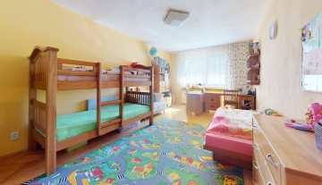 Vystavna-13-Nitra-3-Izbbyt-Bedroom 1.jpg